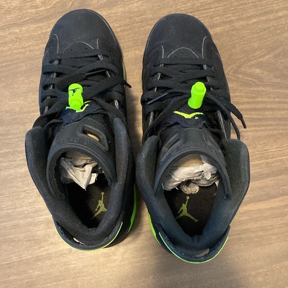 JORDAN 6 Retro Size 5.5Y - Picture 7 of 12